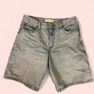 Abercrombie fitch light